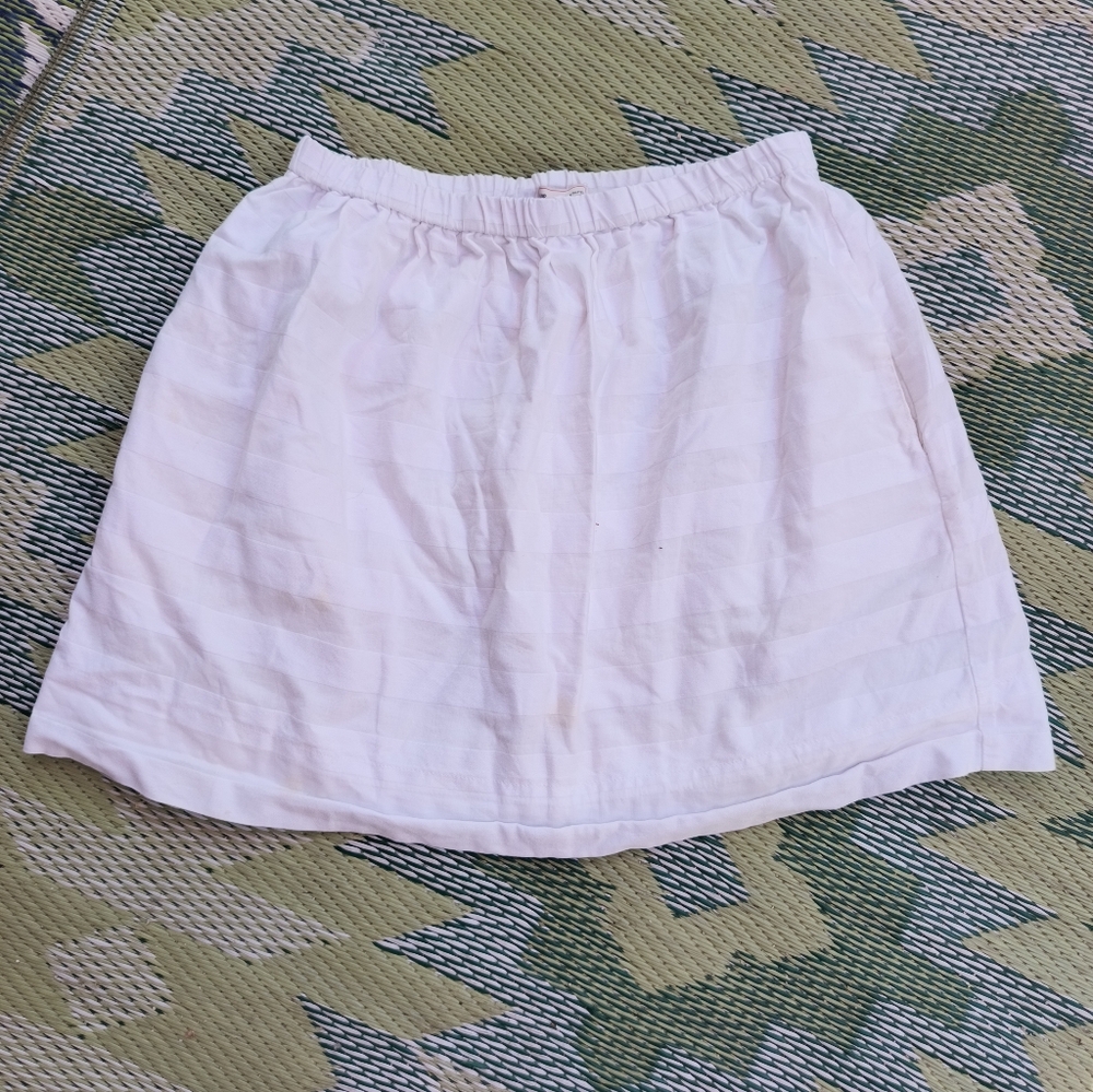 Elegant White Women's Skirt 100% cotton